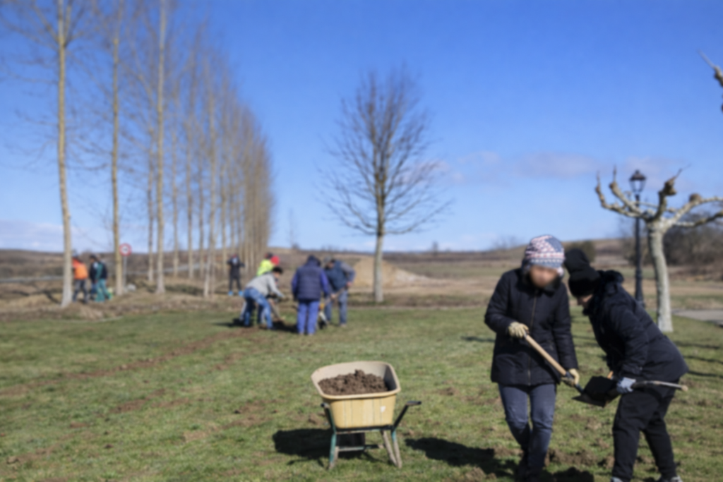 Gente trabajando en el campo